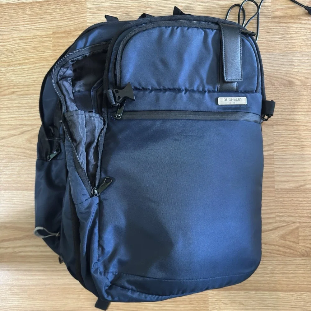 Duchamp London Getaway Expandable Travel Backpack Suitcase Carry-On Blue Broken